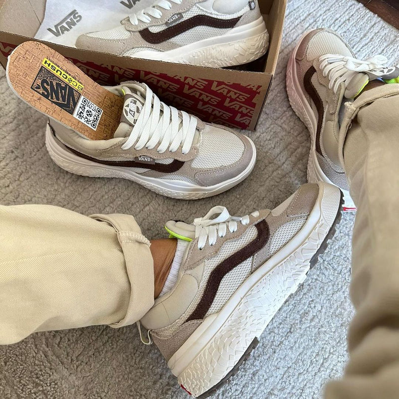 Tênis Vans Ultrarange NEO