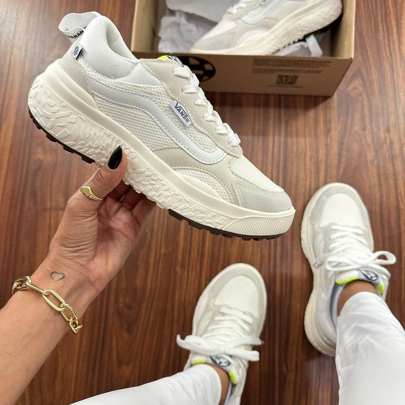 Tênis Vans Ultrarange NEO